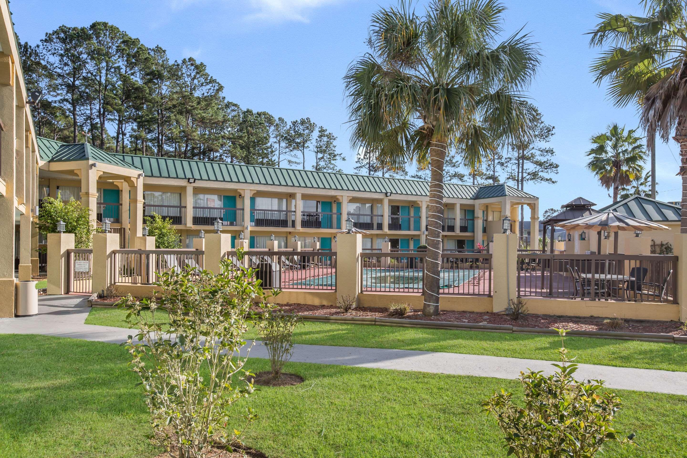 Econo Lodge Hardeeville Exterior photo