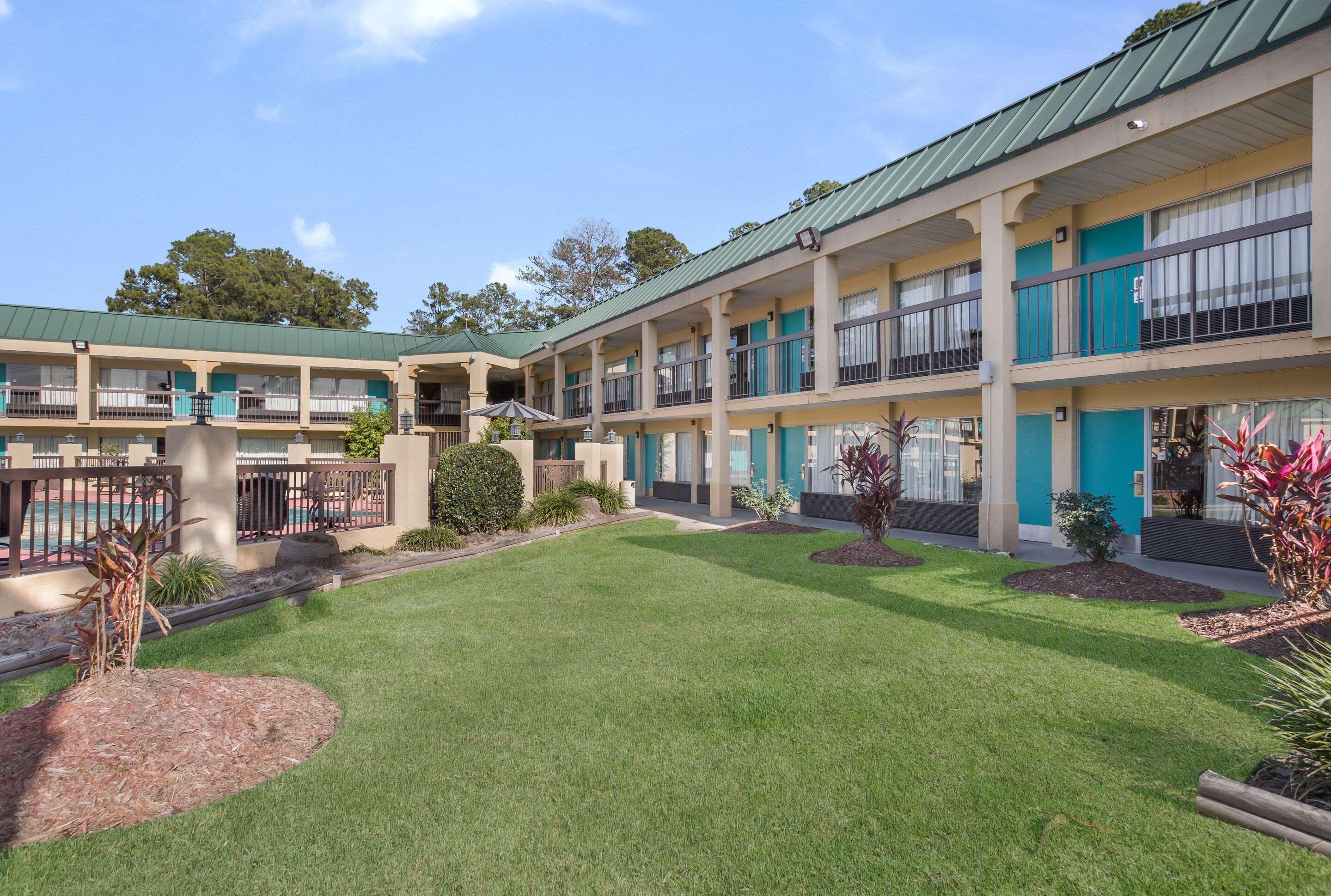 Econo Lodge Hardeeville Exterior photo